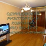 Снять двухкомнатную квартиру с евро-ремонтом в Одинцово на Можайском шоссе с удобным расположением рядом с ж/д ст.Одинцово в центре города, тел:+7(495)991-82-51
