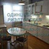 Снять трехкомнатную квартиру с евро-ремонтом в Одинцово на ул.М.Крылова с удобным выездом в сторону Москвы, тел:+7(495)991-82-51